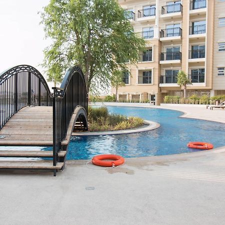 Furnished Studio, Close To All Amenties! - Resortz 11 Dubai Eksteriør billede