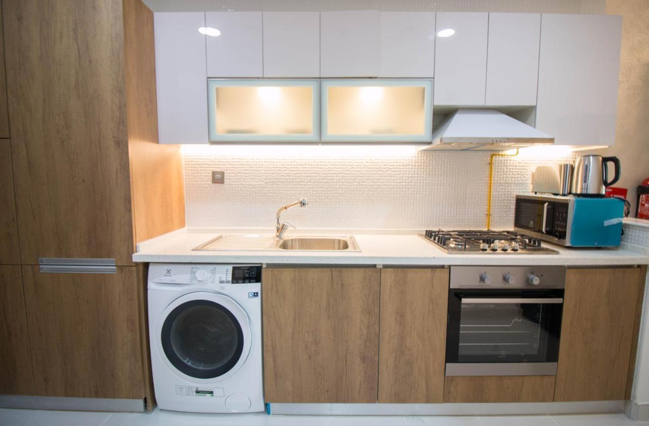 Furnished Studio, Close To All Amenties! - Resortz 11 Dubai Eksteriør billede